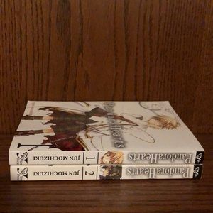 Pandora Hearts volumes 1 and 2